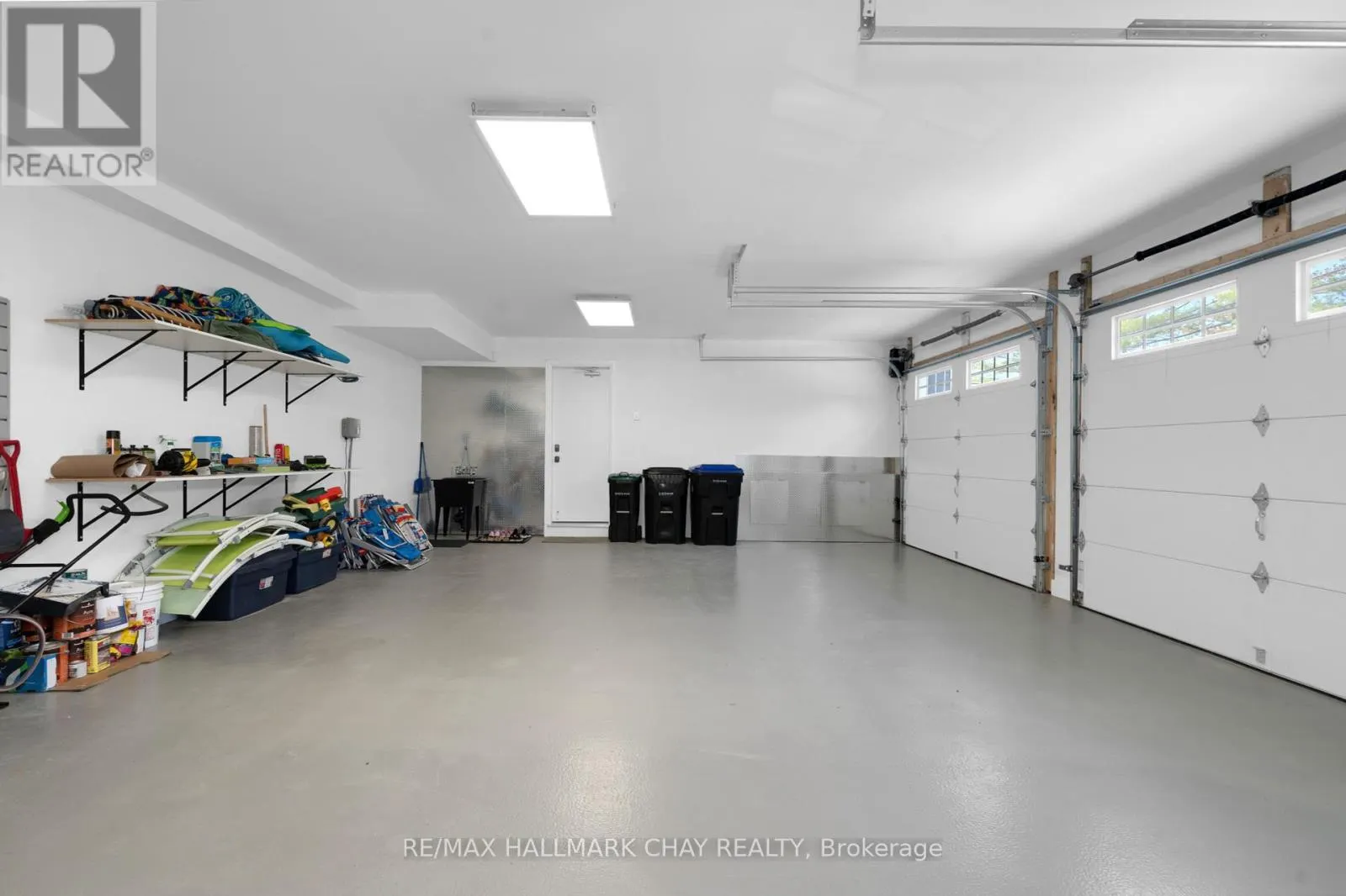 395 EASTDALE DRIVE