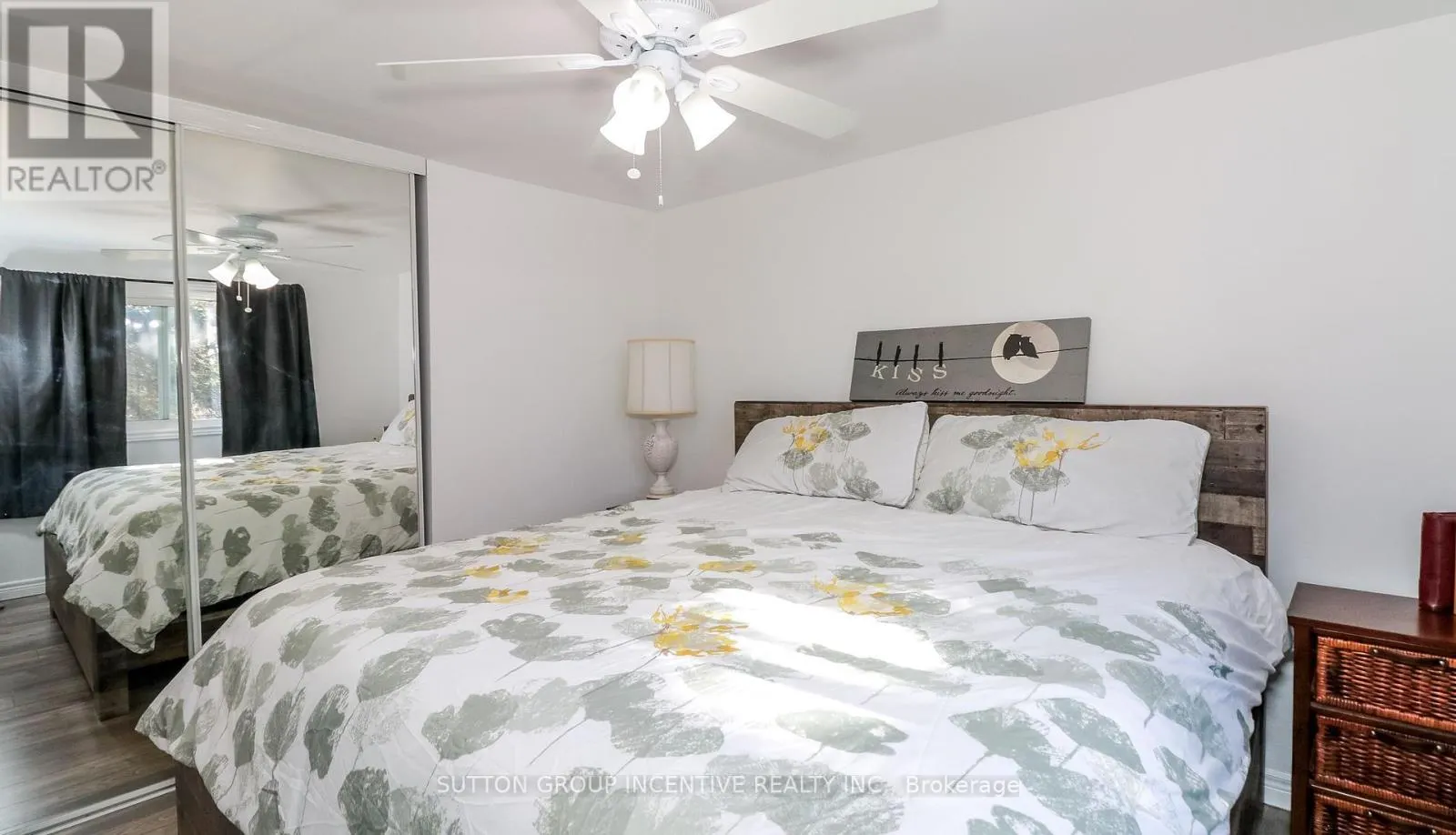 220 LETITIA STREET