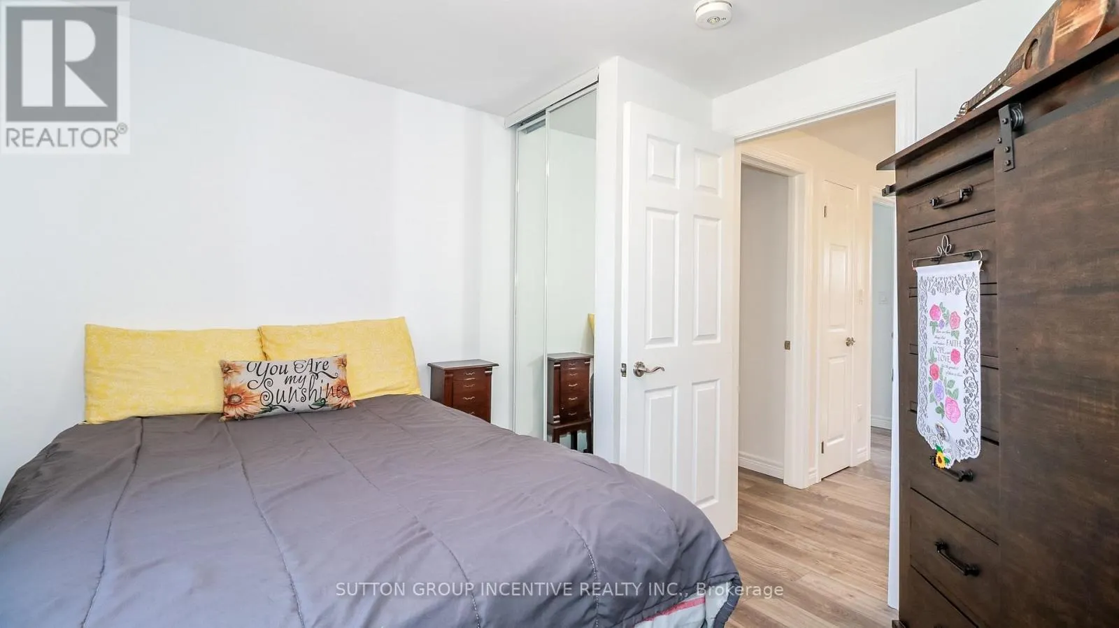 220 LETITIA STREET