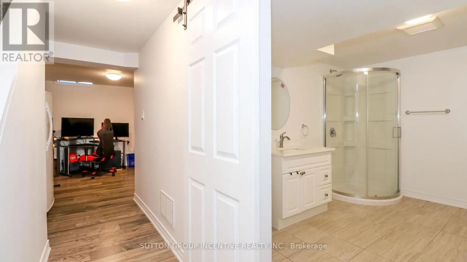 220 LETITIA STREET