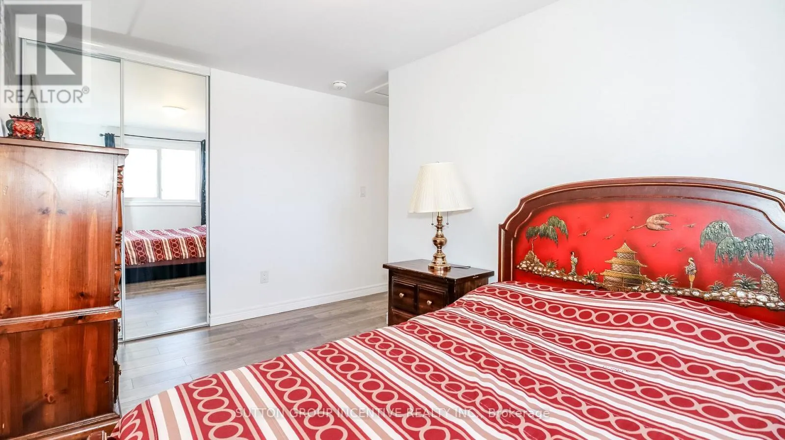 220 LETITIA STREET