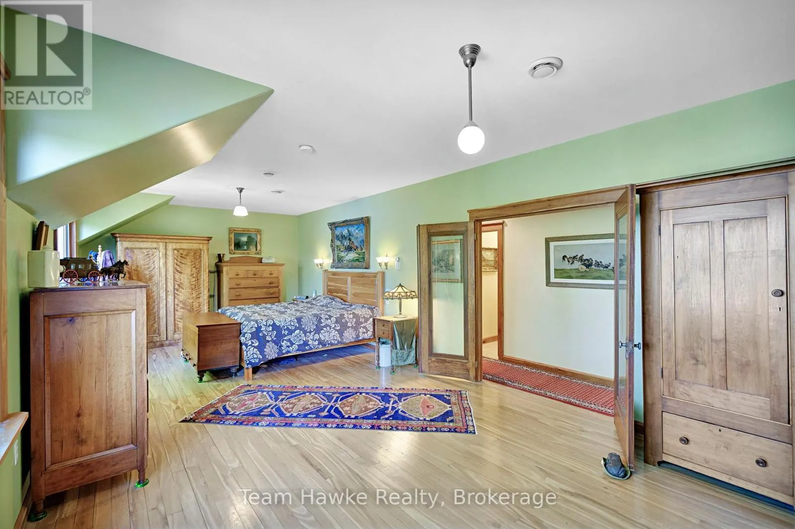 968 SUMAC LANE