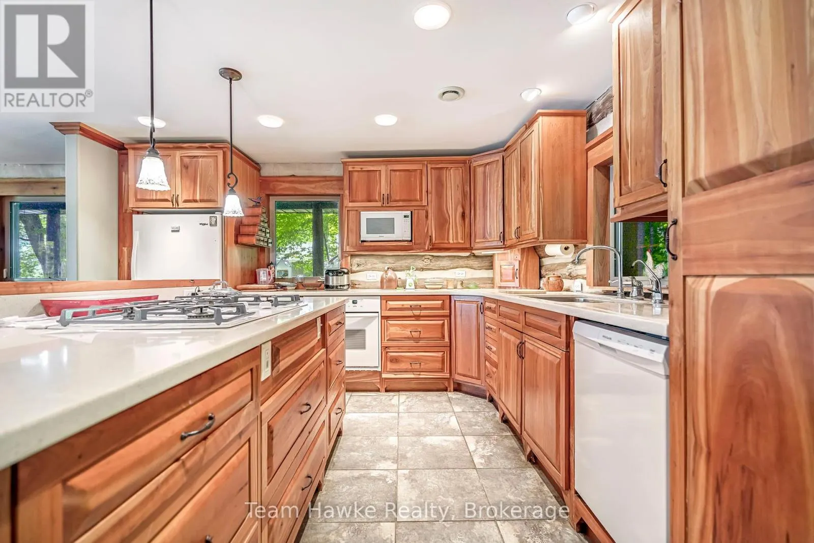 968 SUMAC LANE