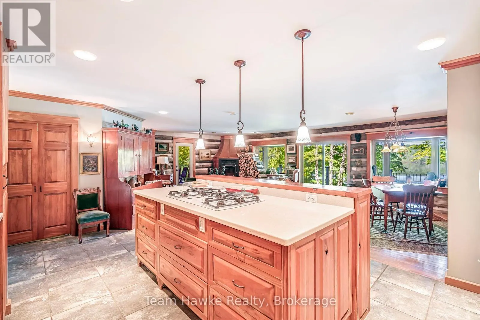 968 SUMAC LANE
