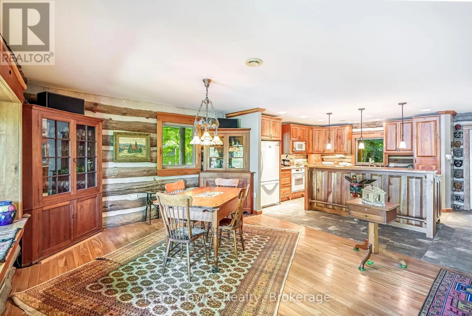 968 SUMAC LANE