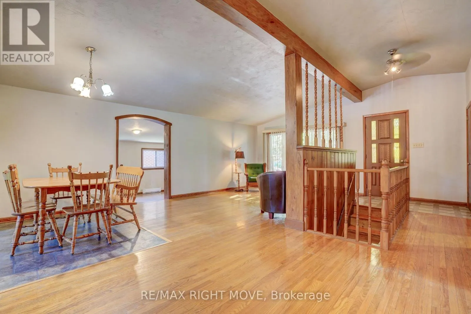 348 COLLINS DRIVE