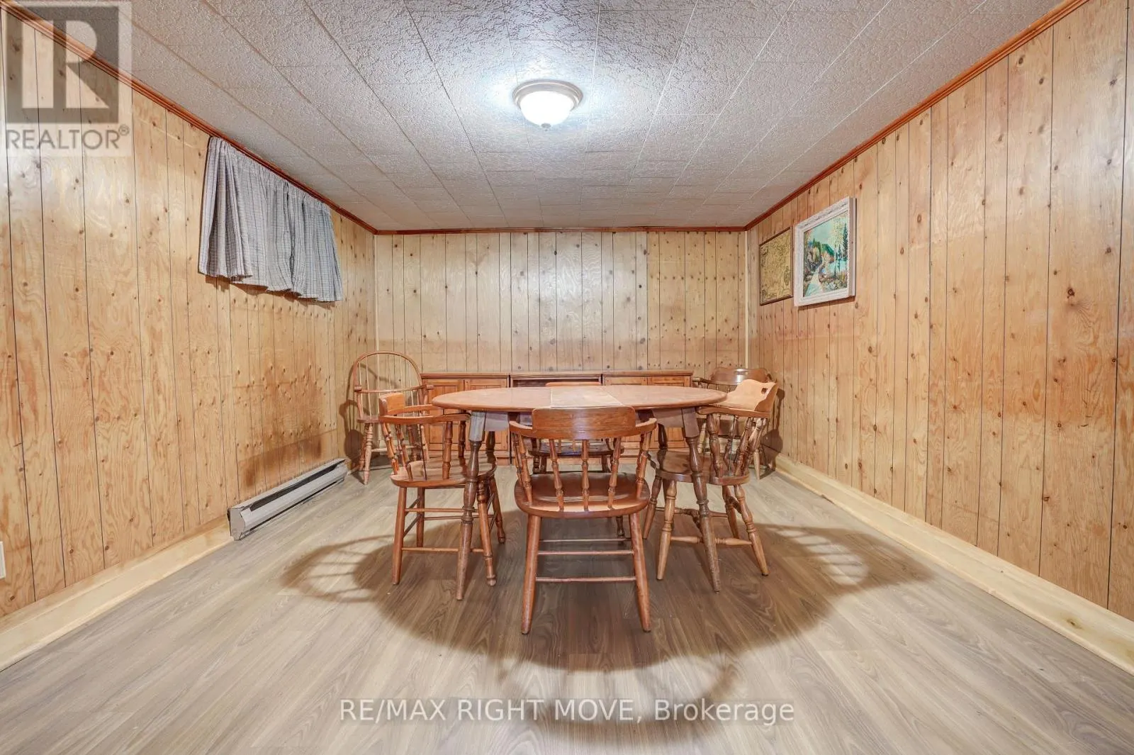 348 COLLINS DRIVE