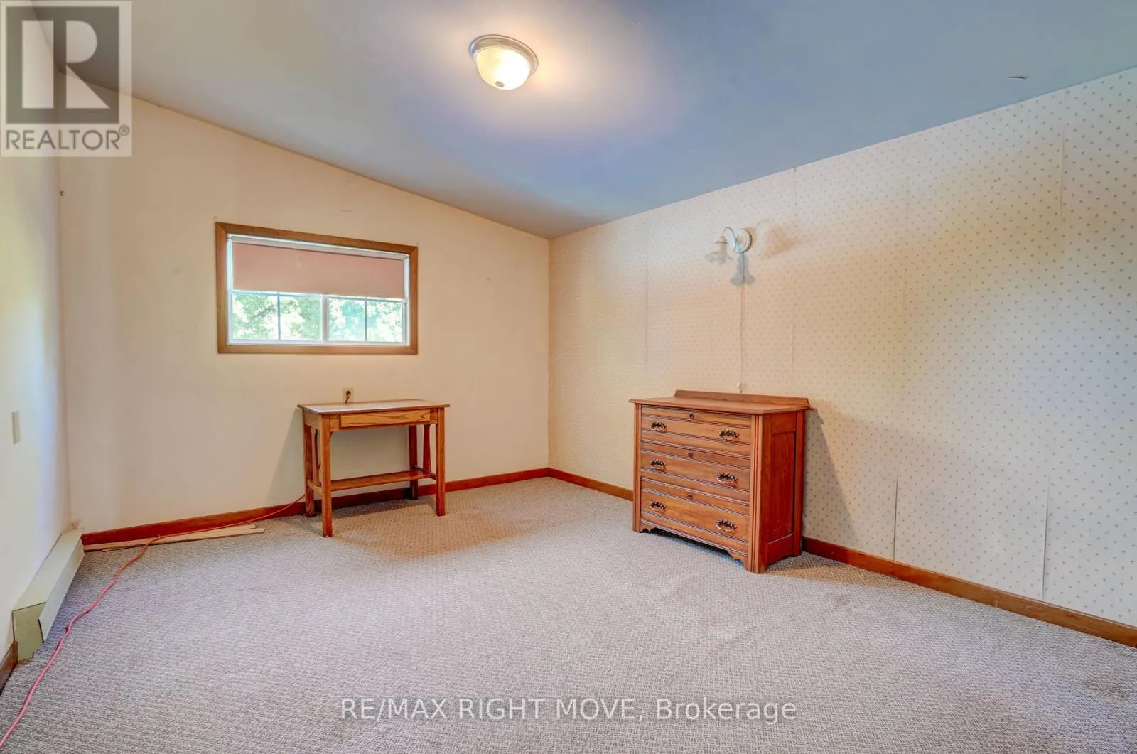 348 COLLINS DRIVE