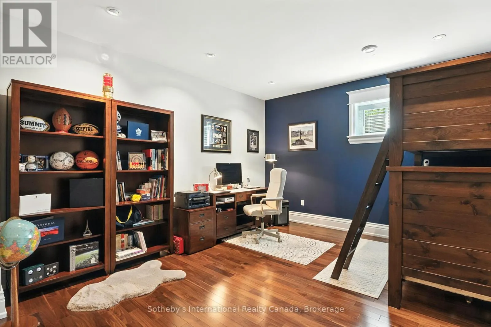 153 CREIGHTON STREET S