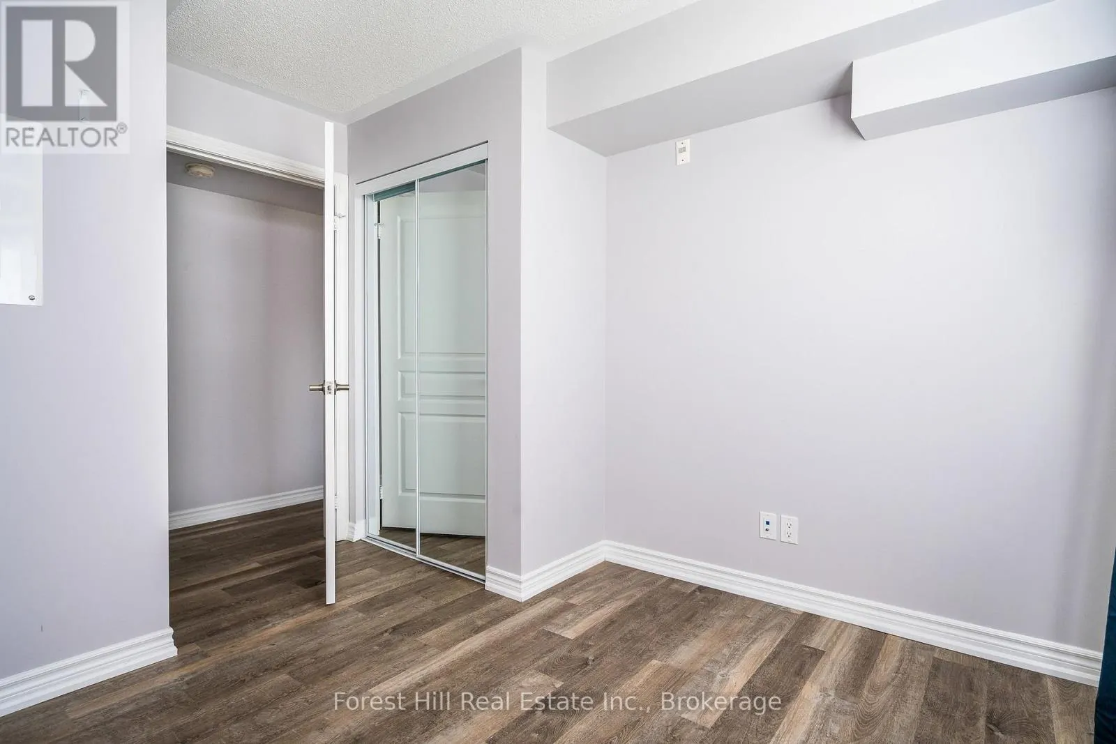 108 - 2 ANCHORAGE CRESCENT, #108