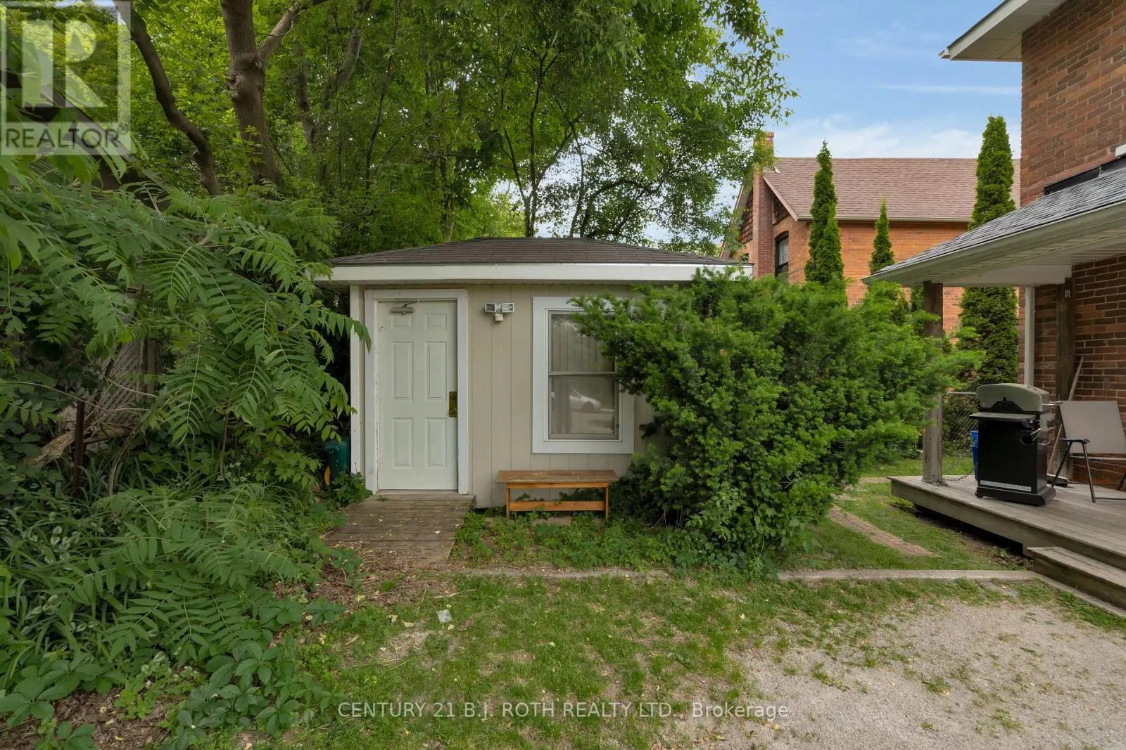 165 PARKVIEW AVENUE