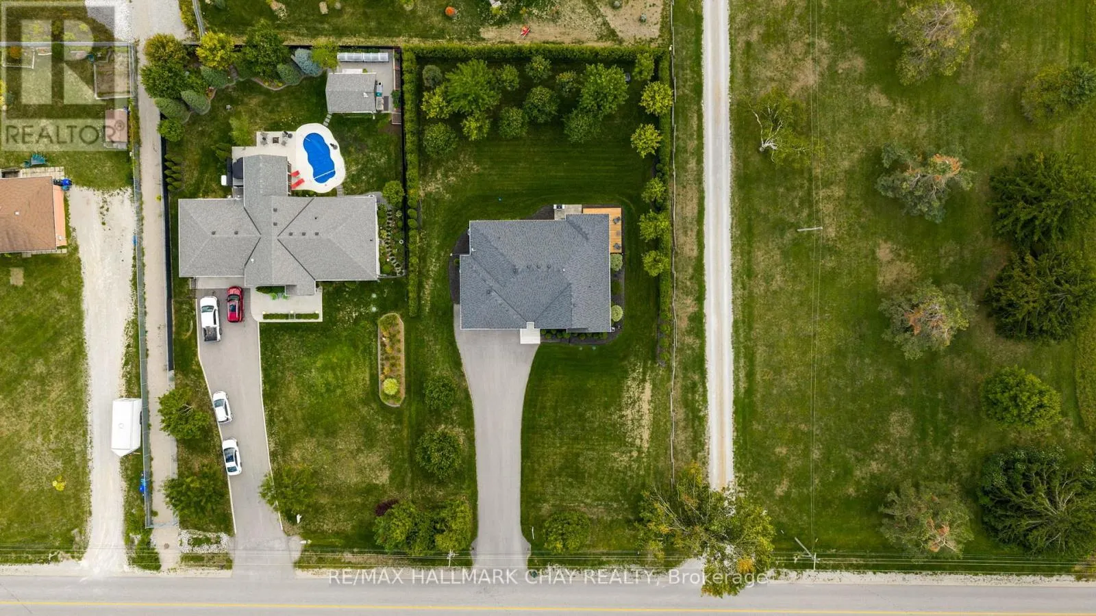 1415 15 16 SIDE ROAD E