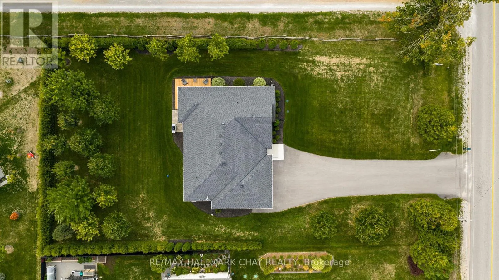 1415 15 16 SIDE ROAD E