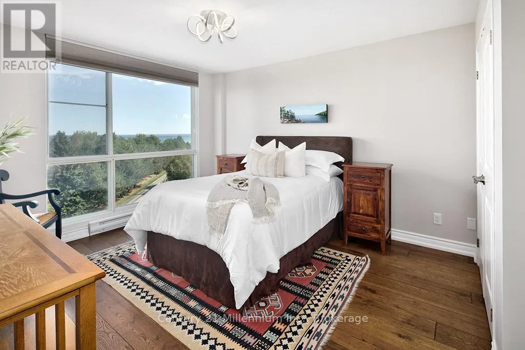 703 - 24 RAMBLINGS WAY, #703