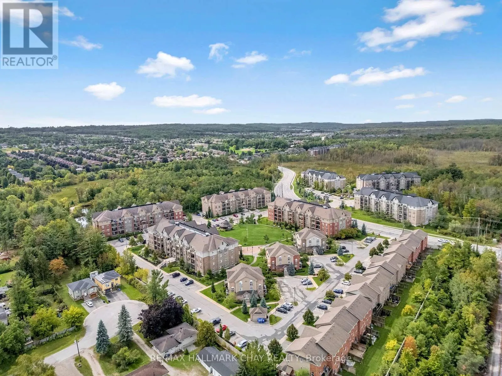 110 - 41 FERNDALE DRIVE S