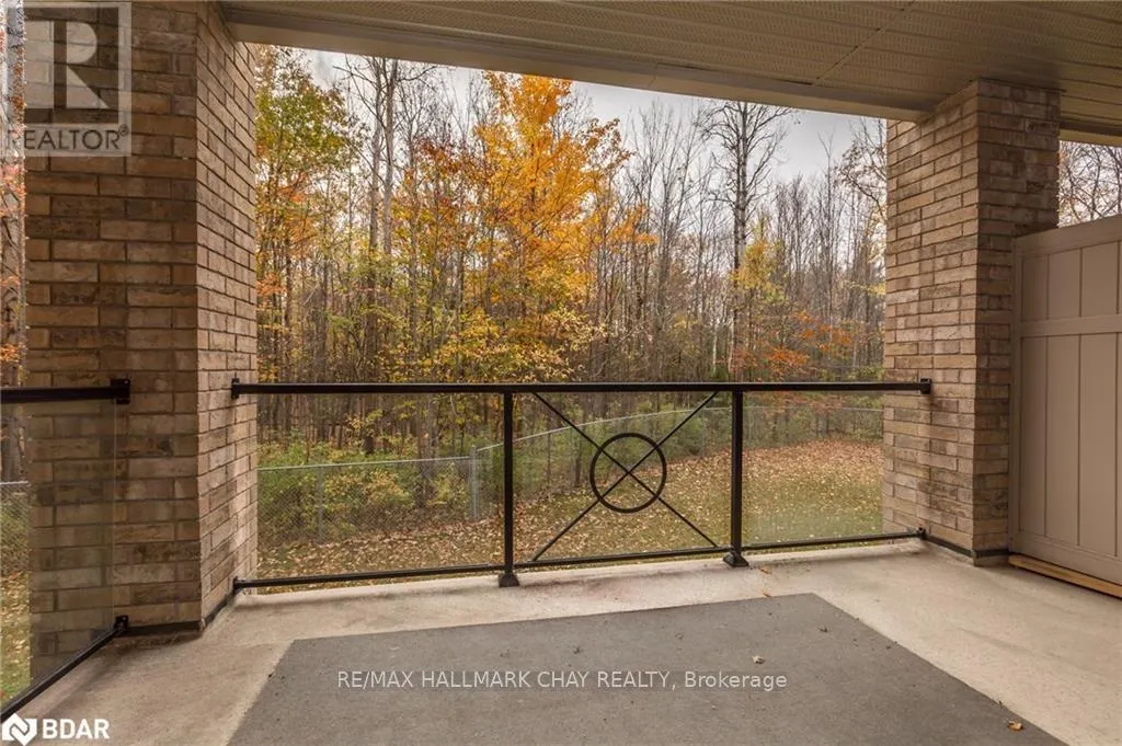 110 - 41 FERNDALE DRIVE S