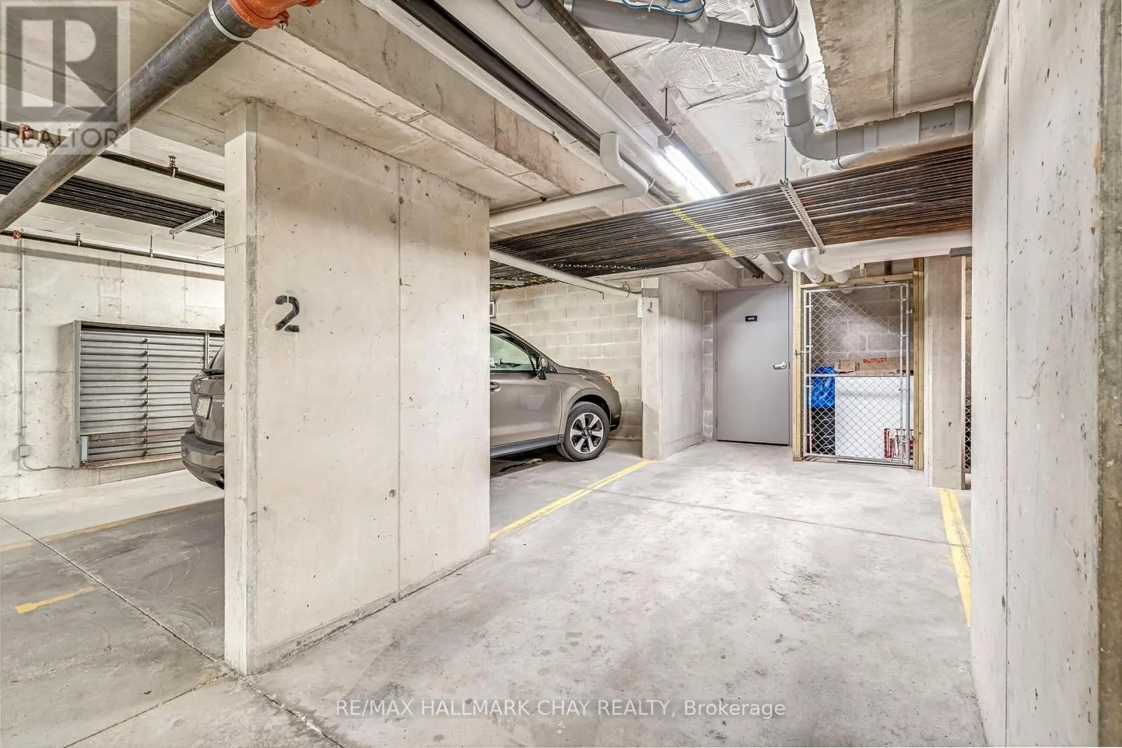 110 - 41 FERNDALE DRIVE S