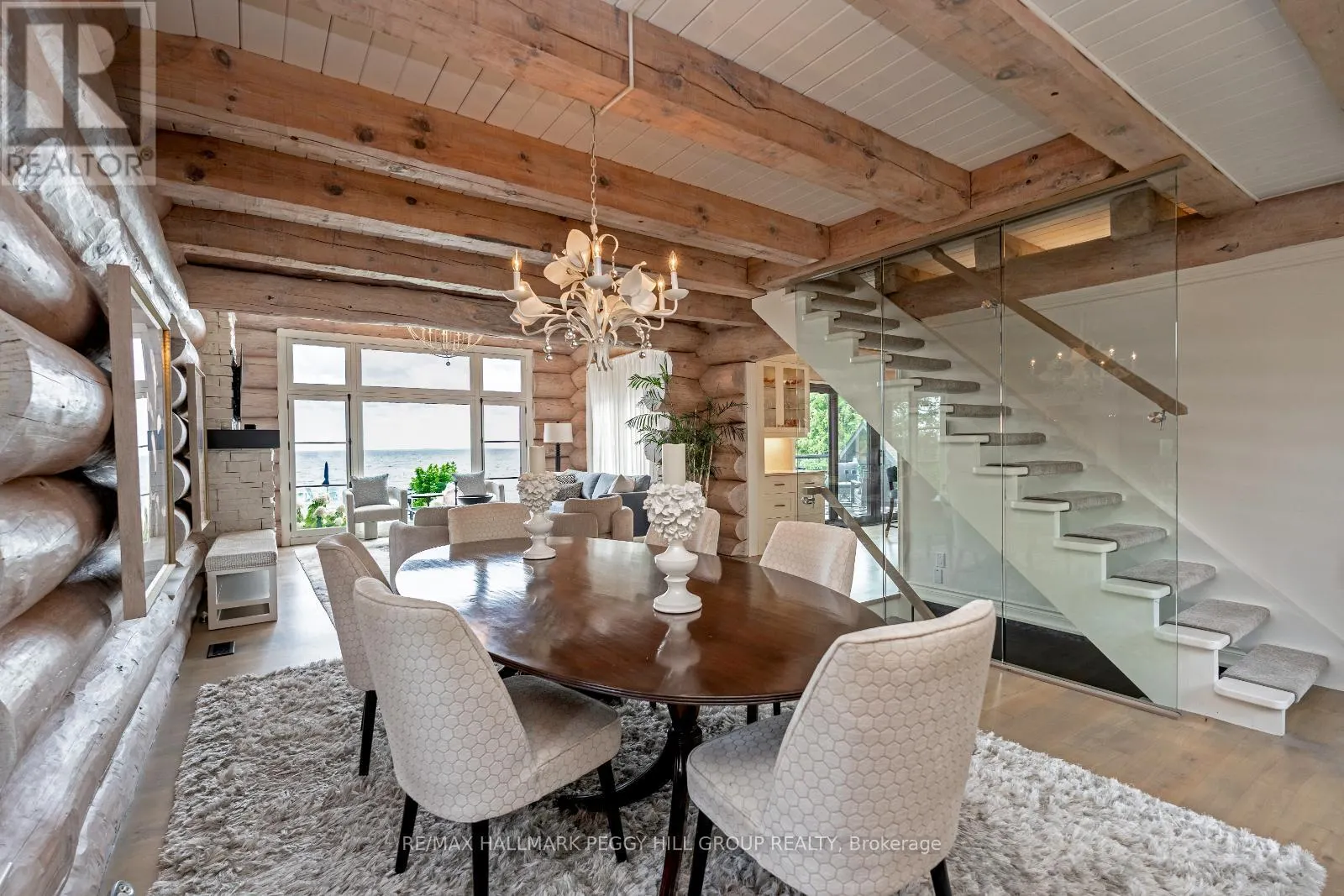 2 SUNNYSIDE AVENUE