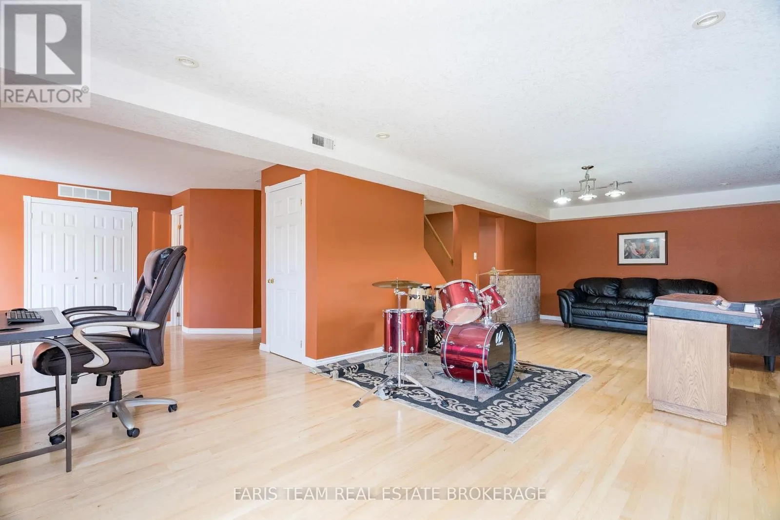 36 MARLOW CIRCLE