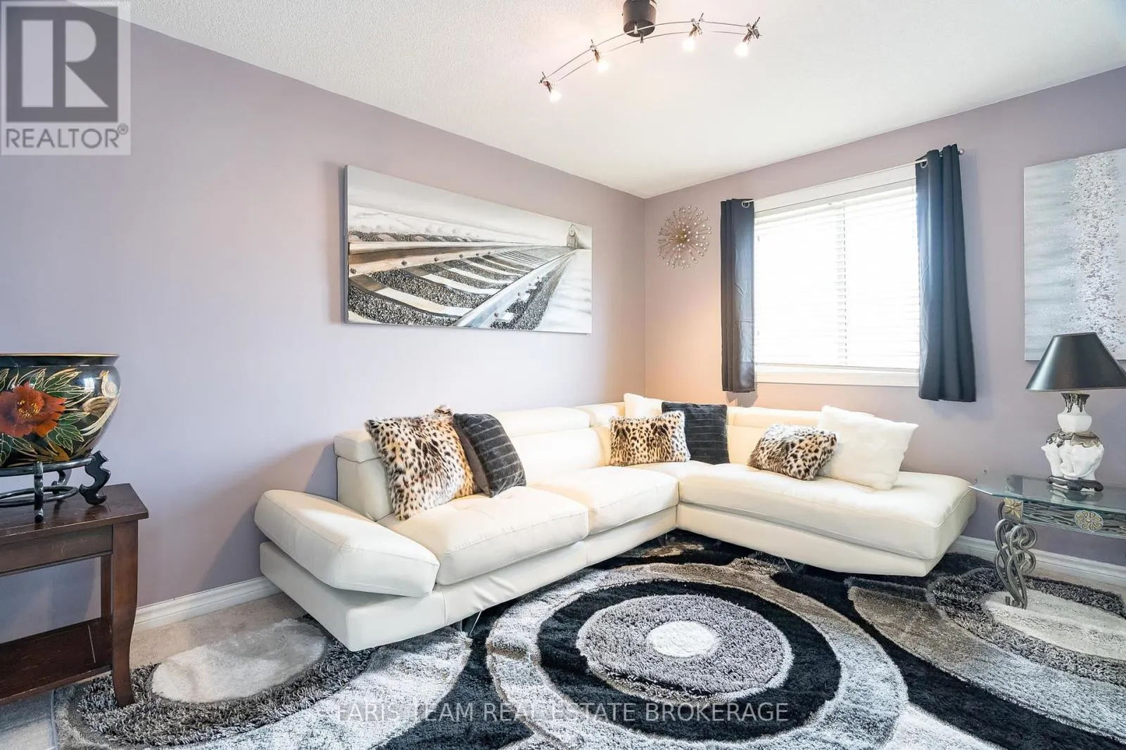 36 MARLOW CIRCLE
