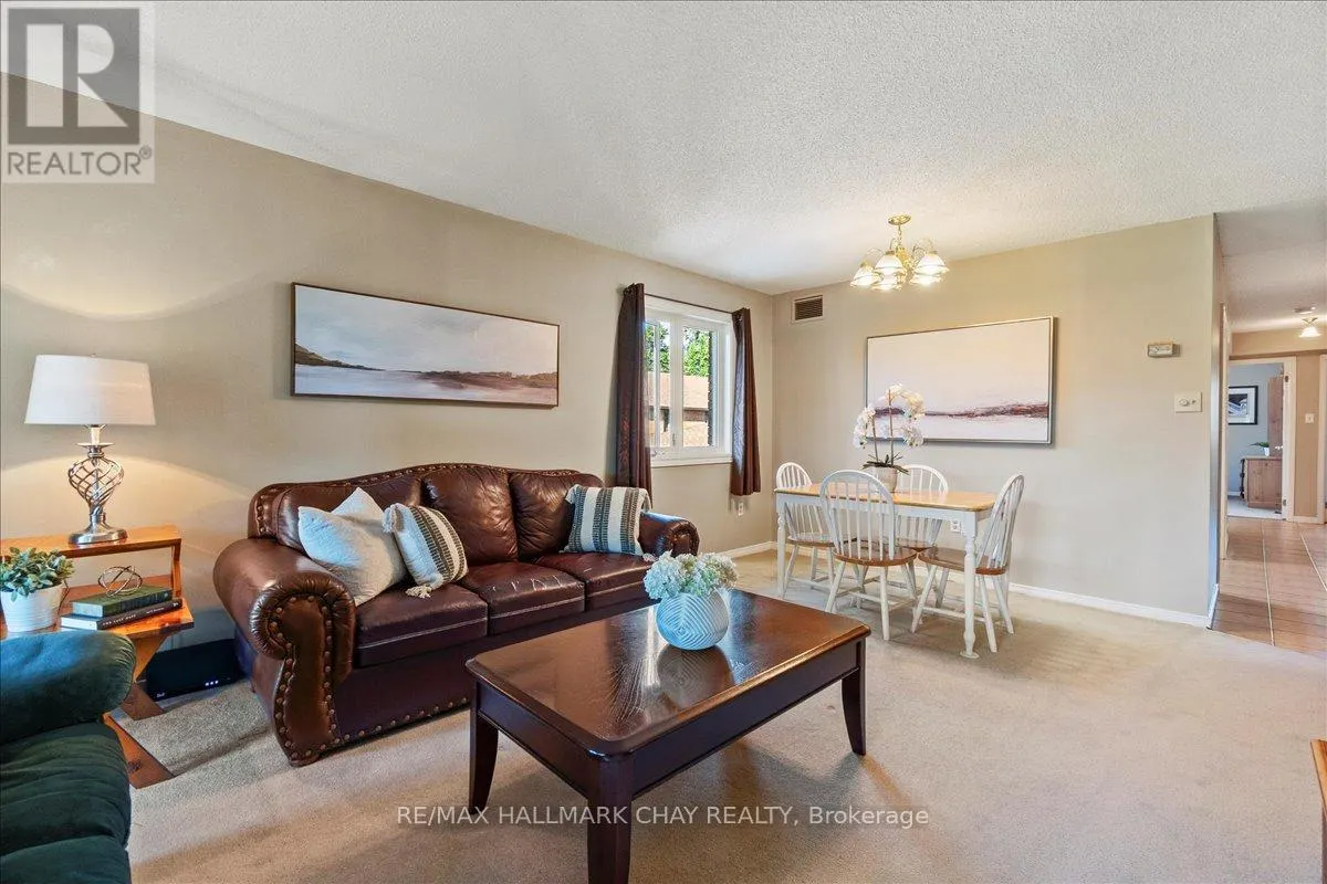 335 - 10 COULTER STREET