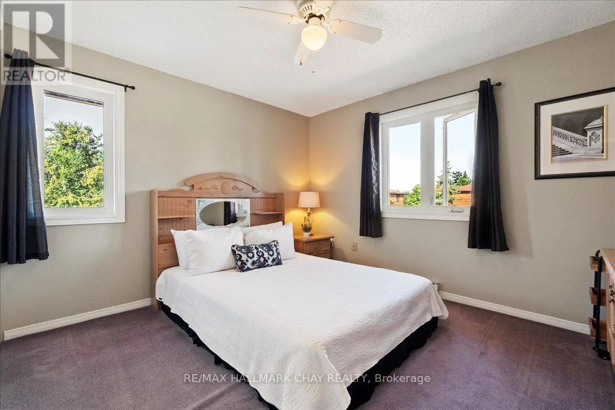 335 - 10 COULTER STREET