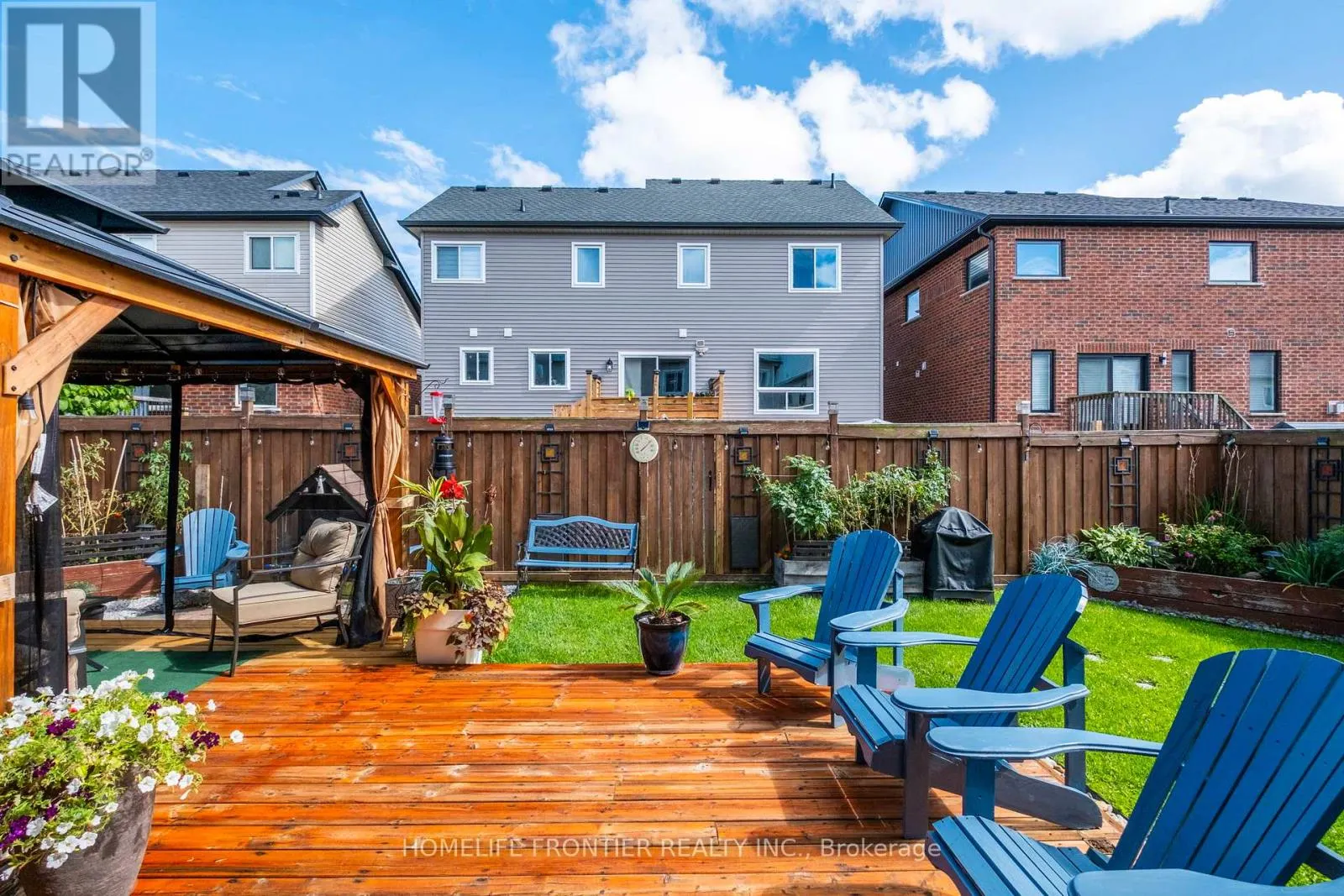 11 MAPLE CROWN TERRACE