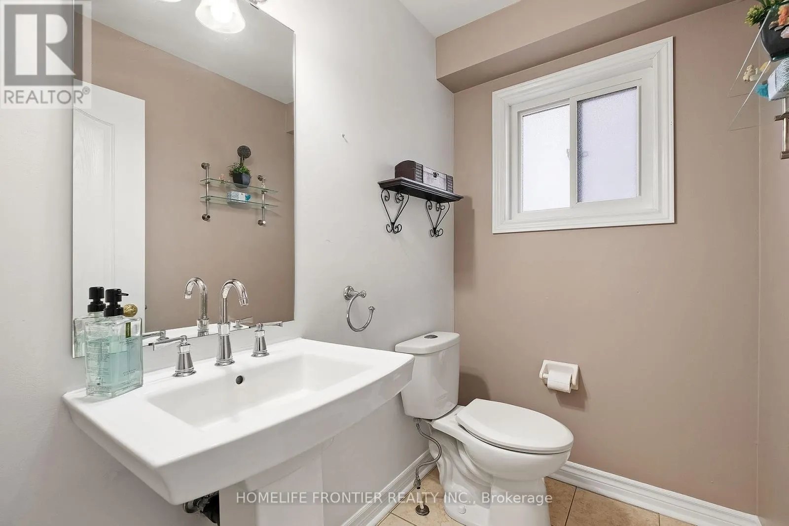 11 MAPLE CROWN TERRACE