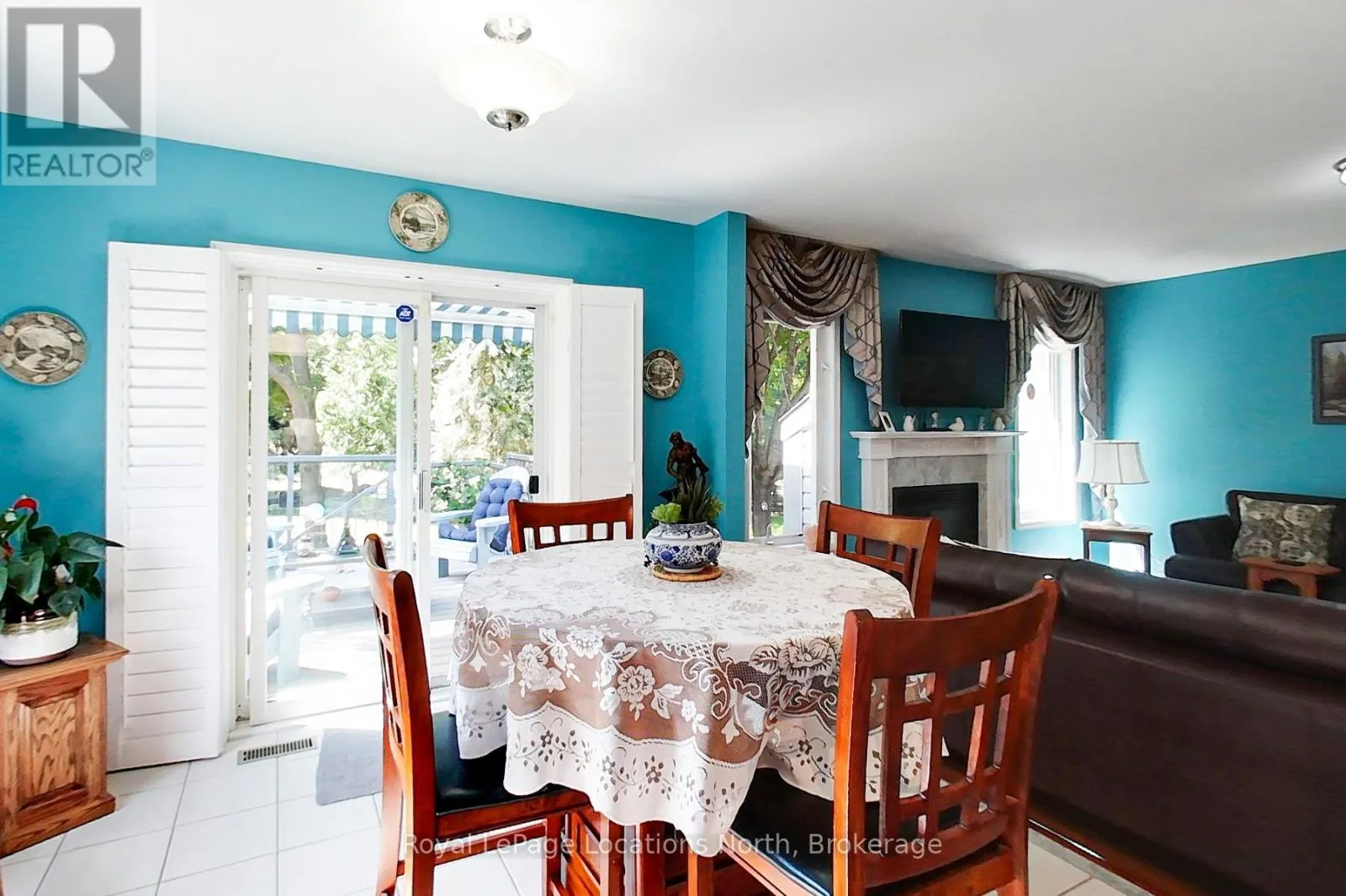 144 ROYAL BEECH DRIVE