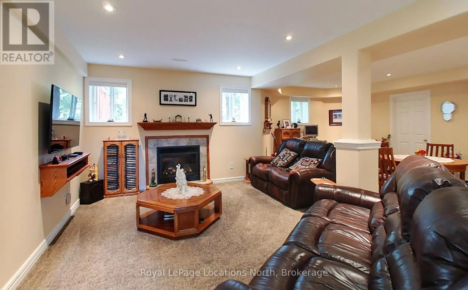 144 ROYAL BEECH DRIVE
