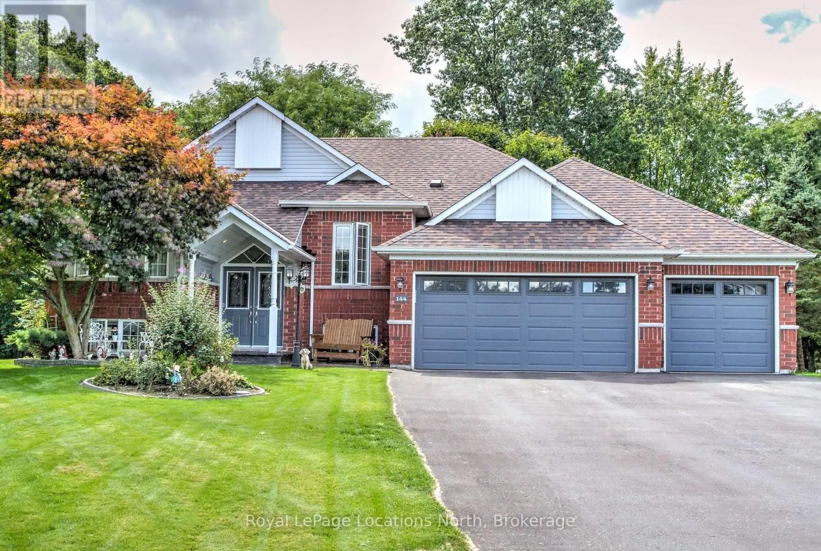 144 ROYAL BEECH DRIVE