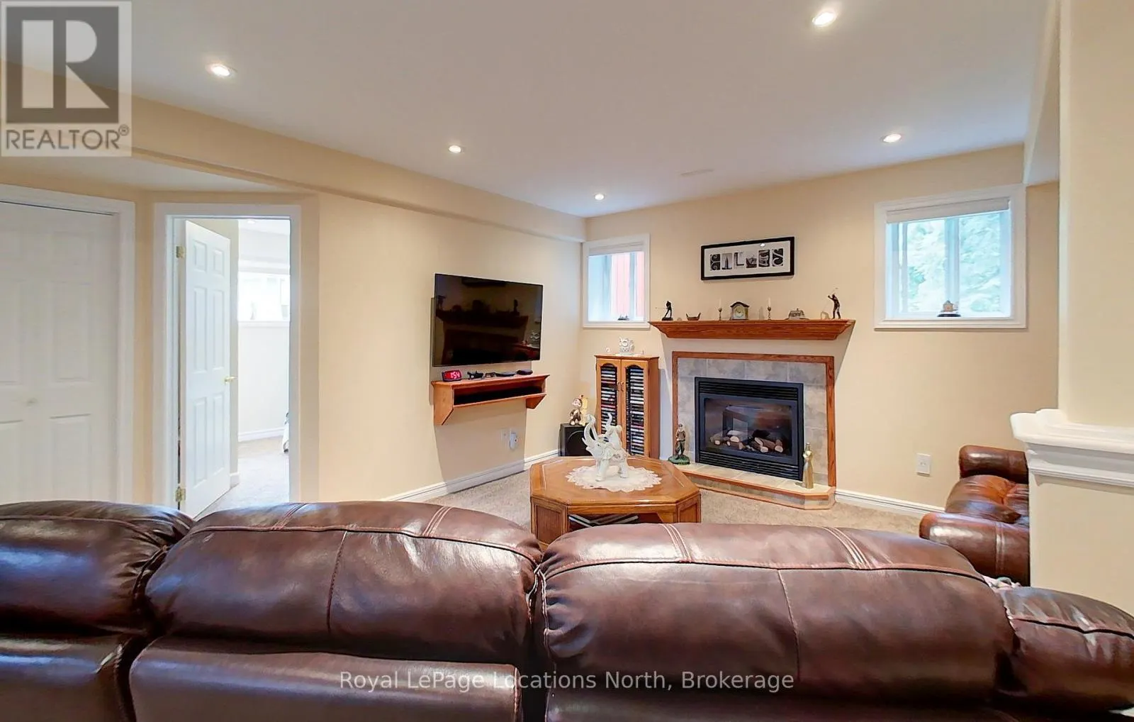 144 ROYAL BEECH DRIVE