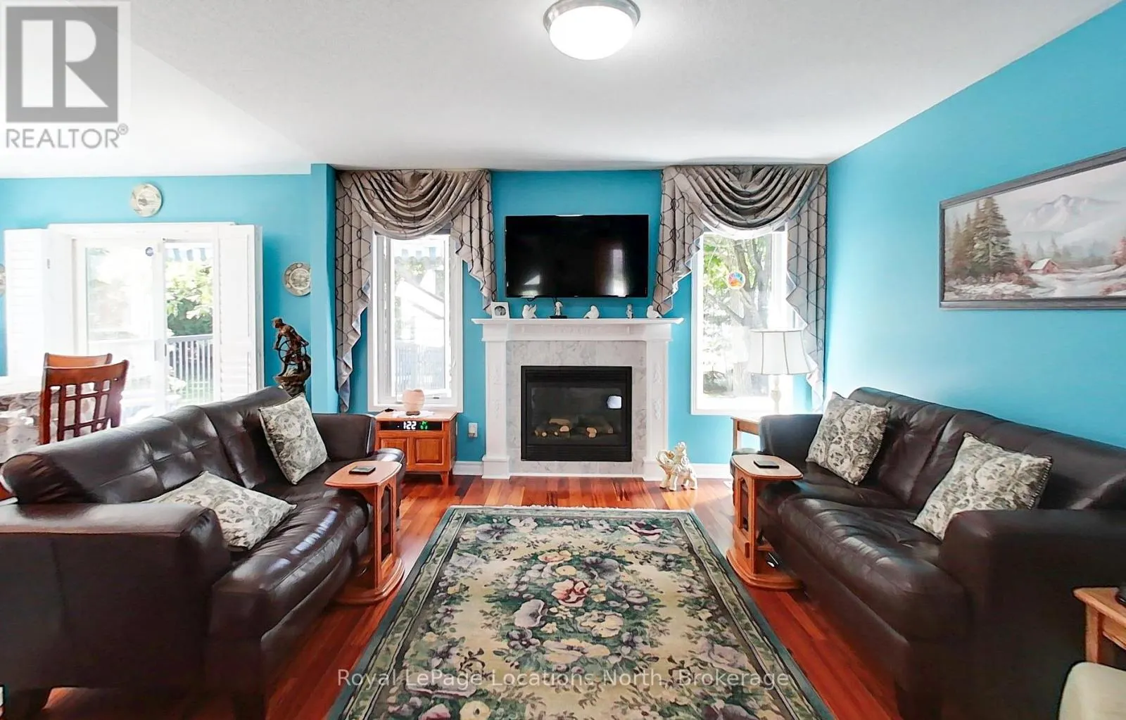144 ROYAL BEECH DRIVE