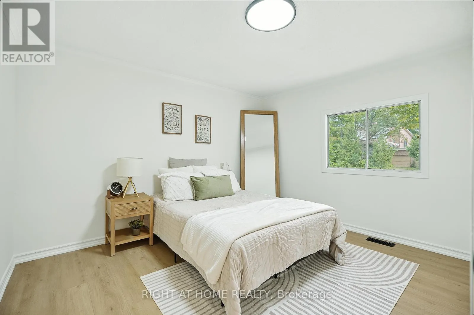 29 NIDA DRIVE