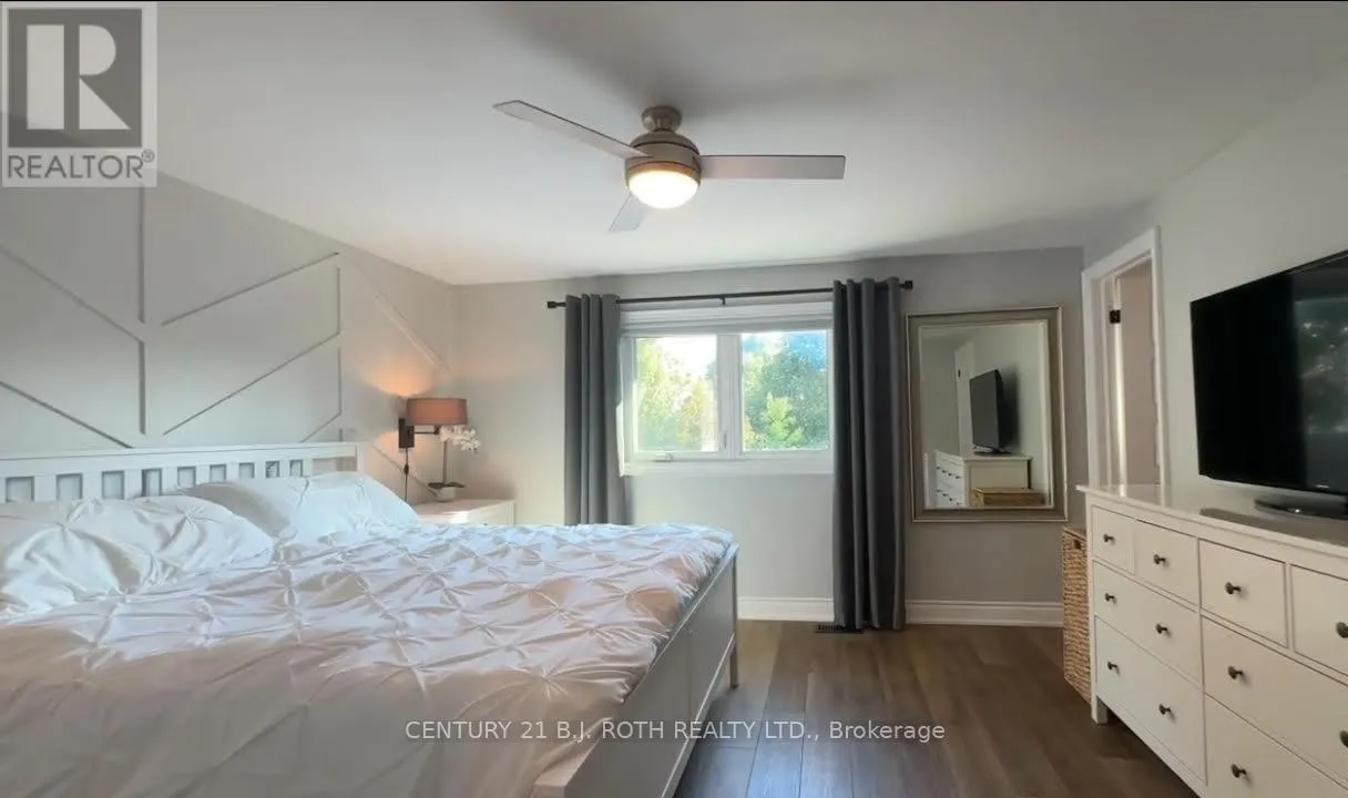 13 CLOVER AVENUE