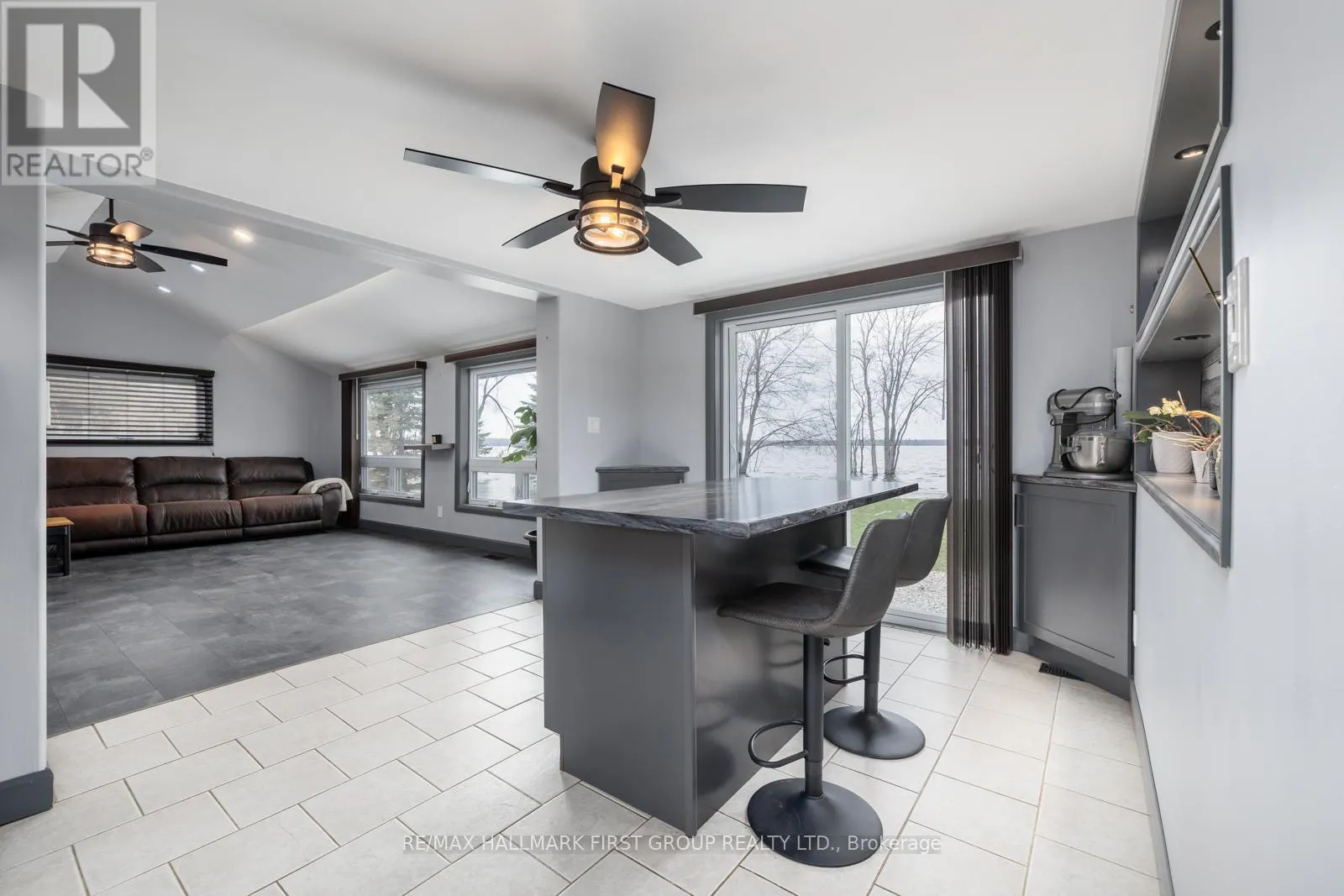 6386 BLUEBIRD STREET