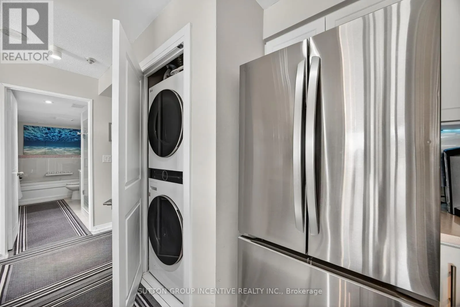 505 - 140 DUNLOP STREET E