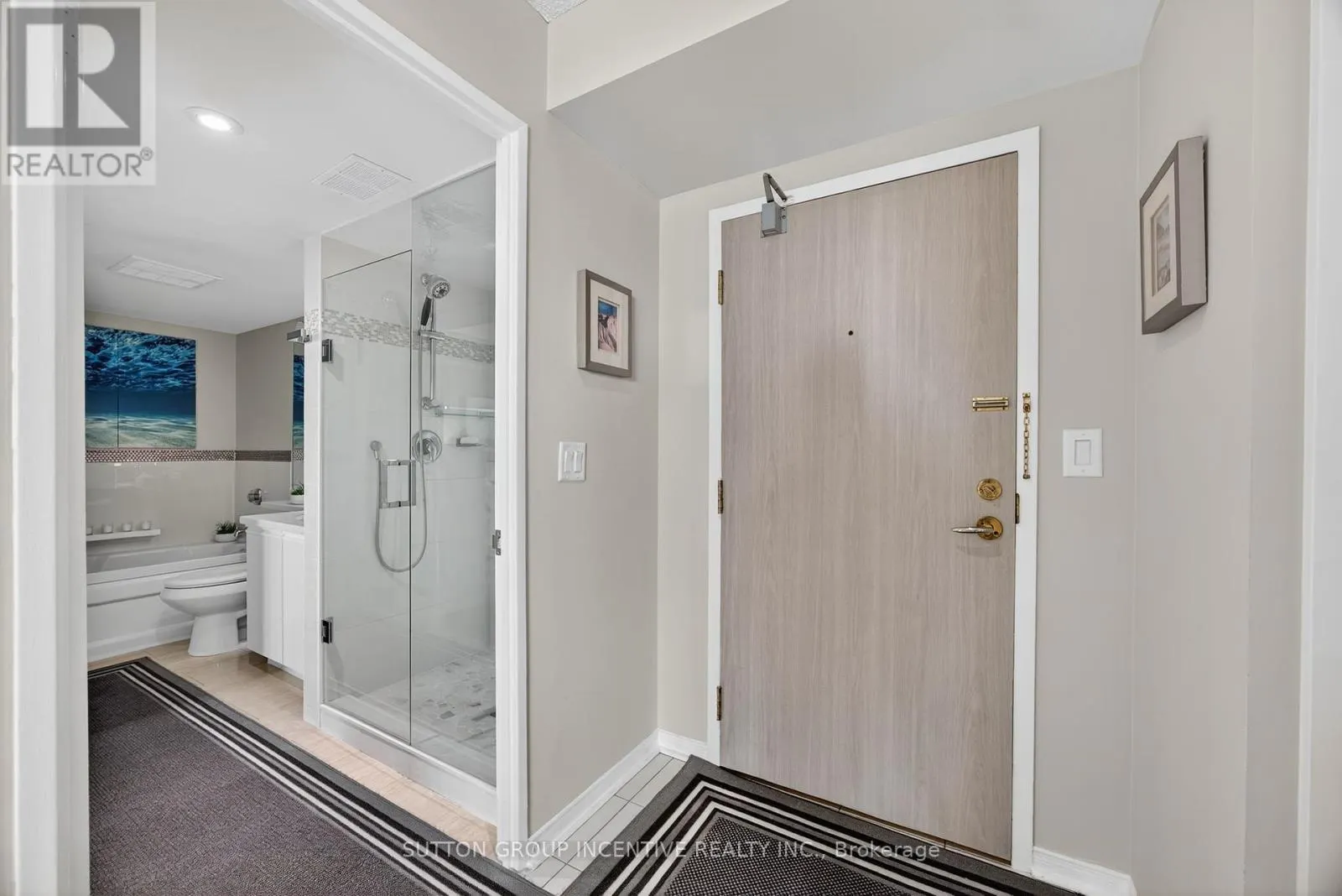 505 - 140 DUNLOP STREET E