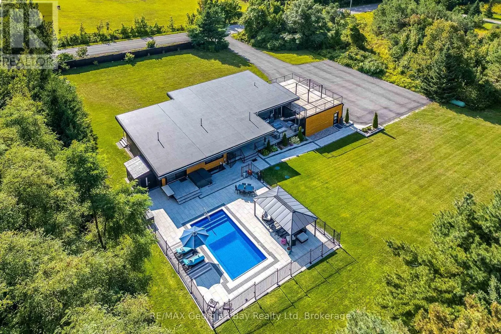 165 WILSON ROAD