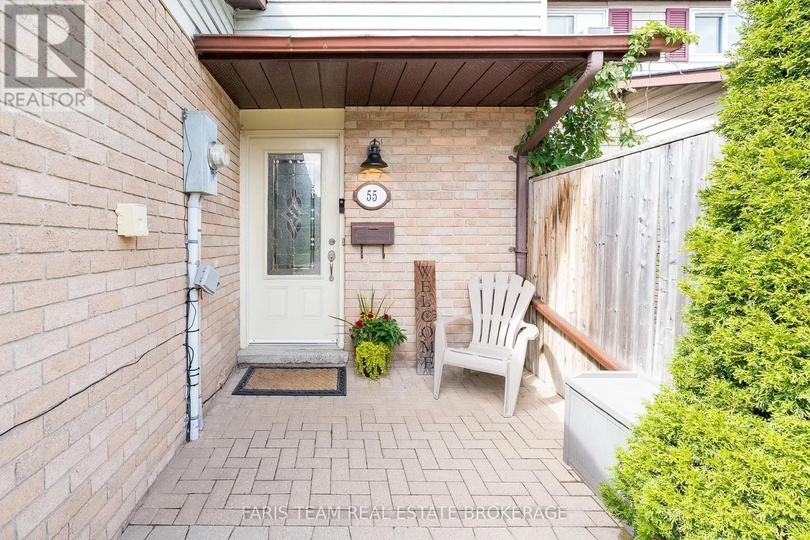 55 BARRETT CRESCENT