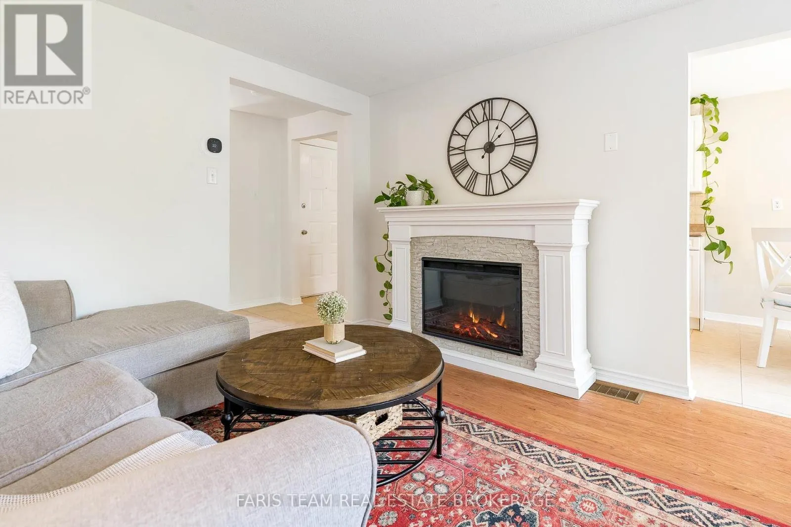 55 BARRETT CRESCENT