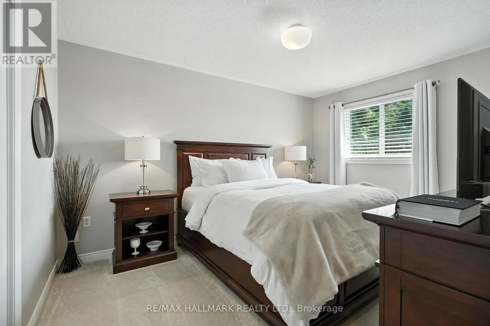 50 BLACK WILLOW DRIVE