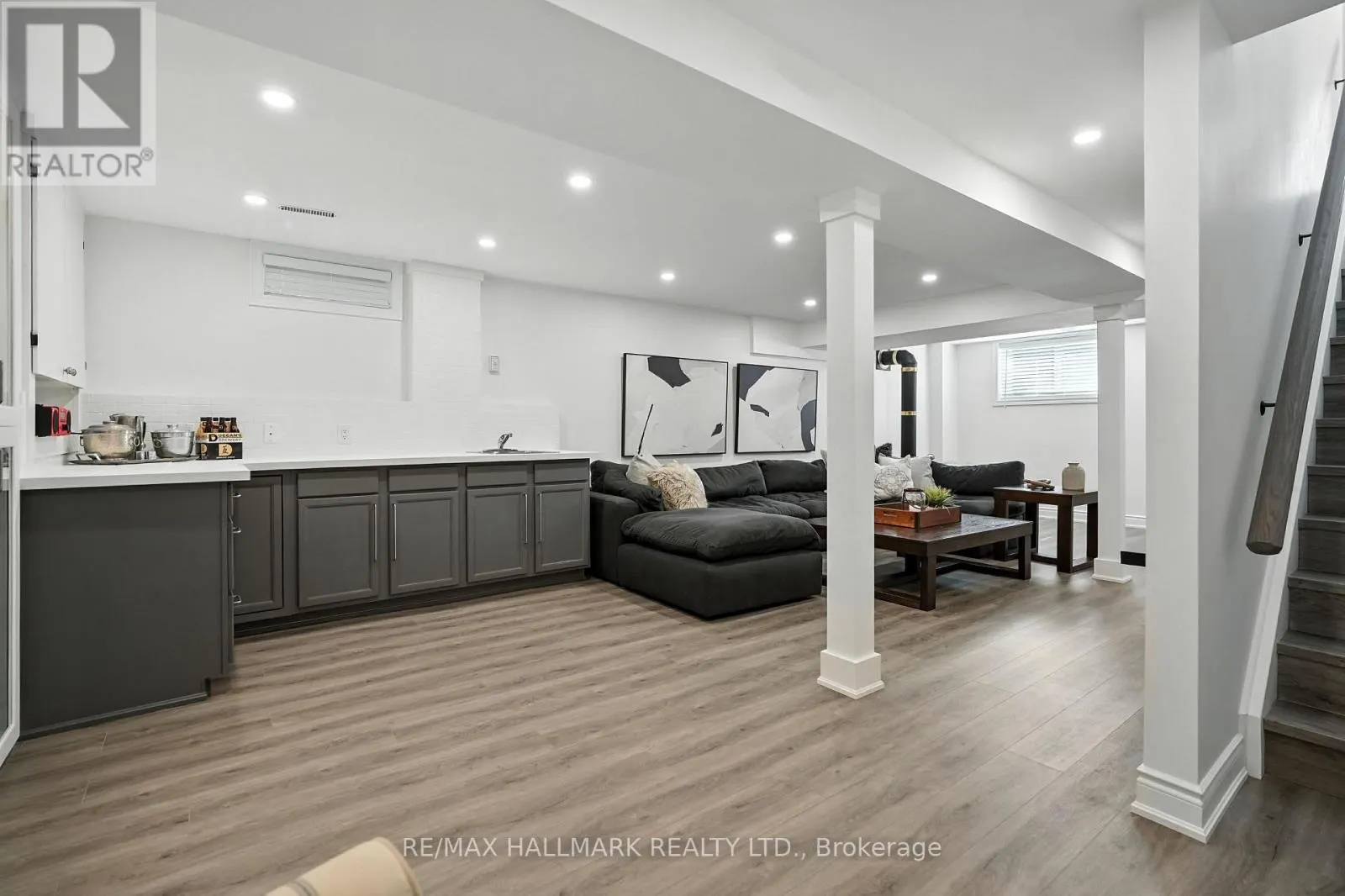 50 BLACK WILLOW DRIVE