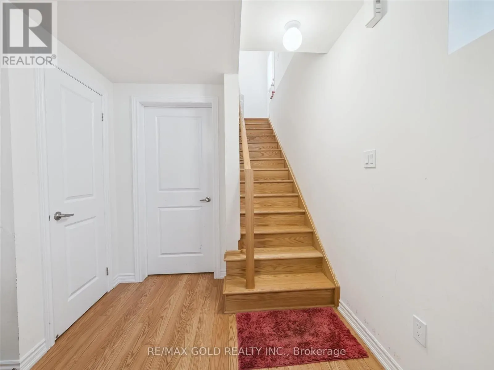 6 BANNISTER ROAD