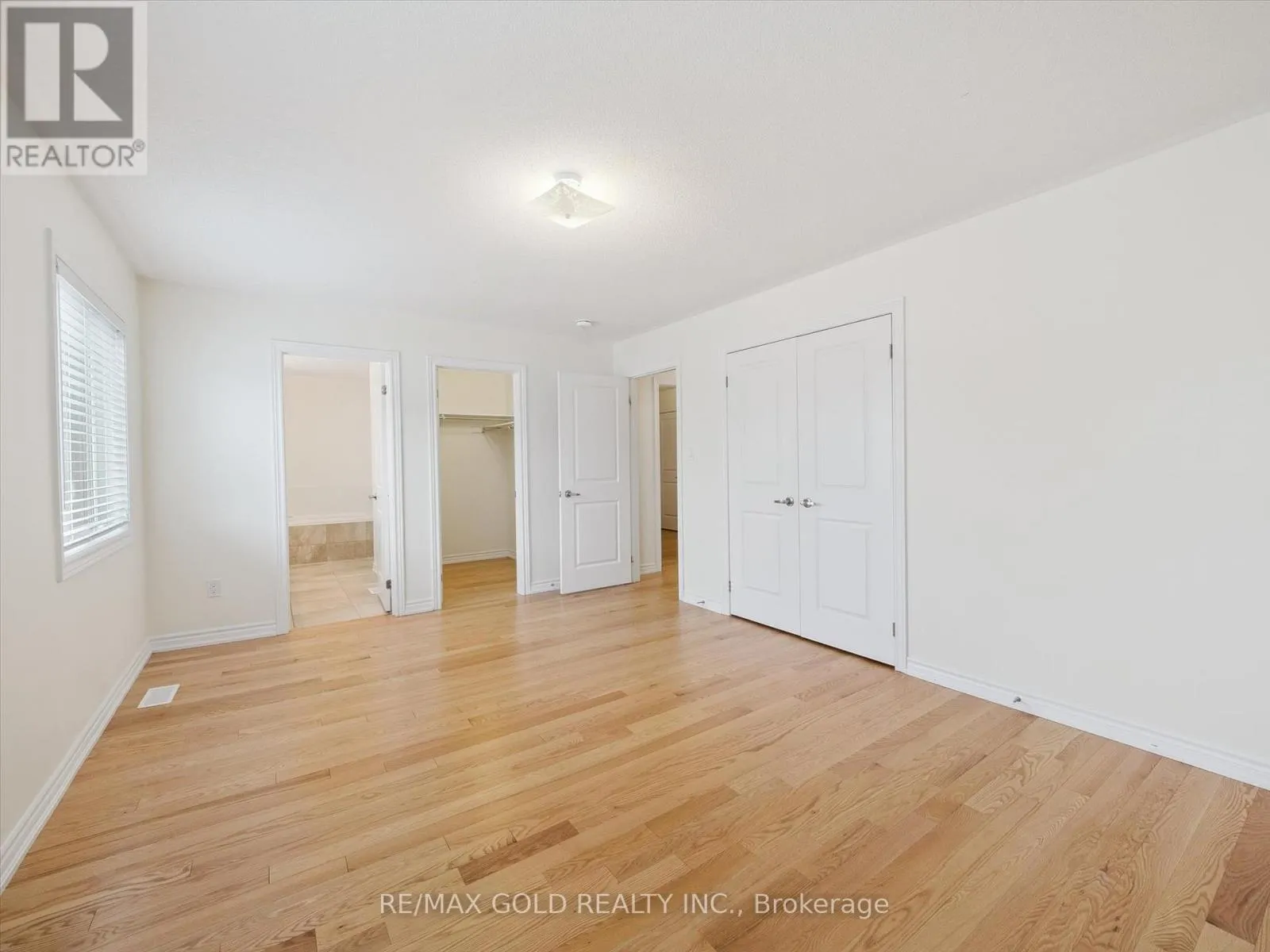 6 BANNISTER ROAD