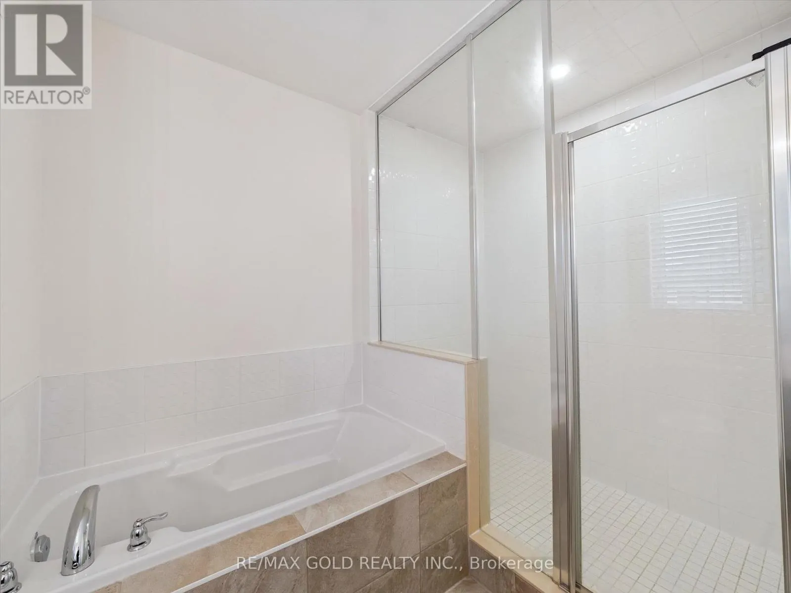 6 BANNISTER ROAD