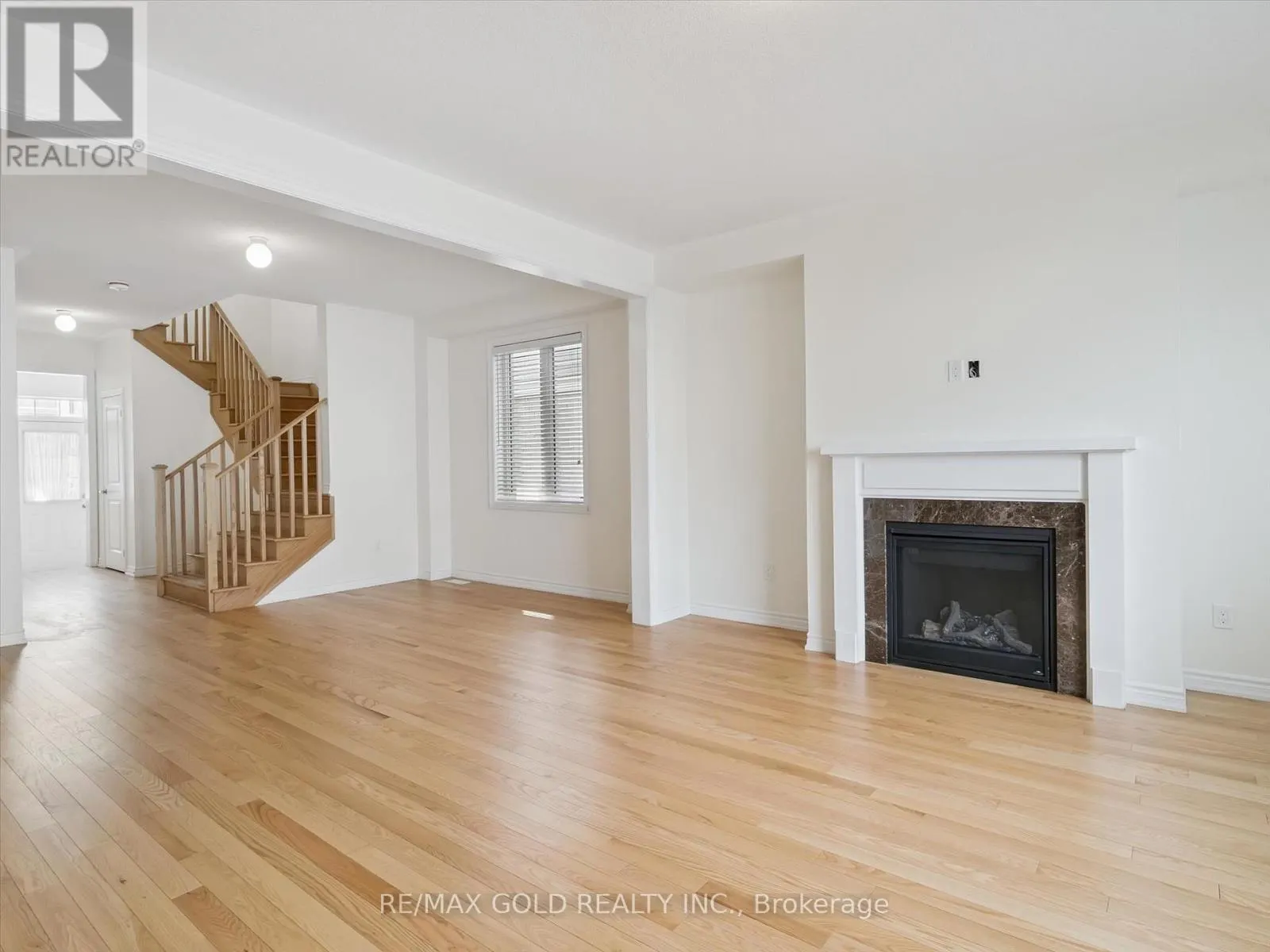 6 BANNISTER ROAD