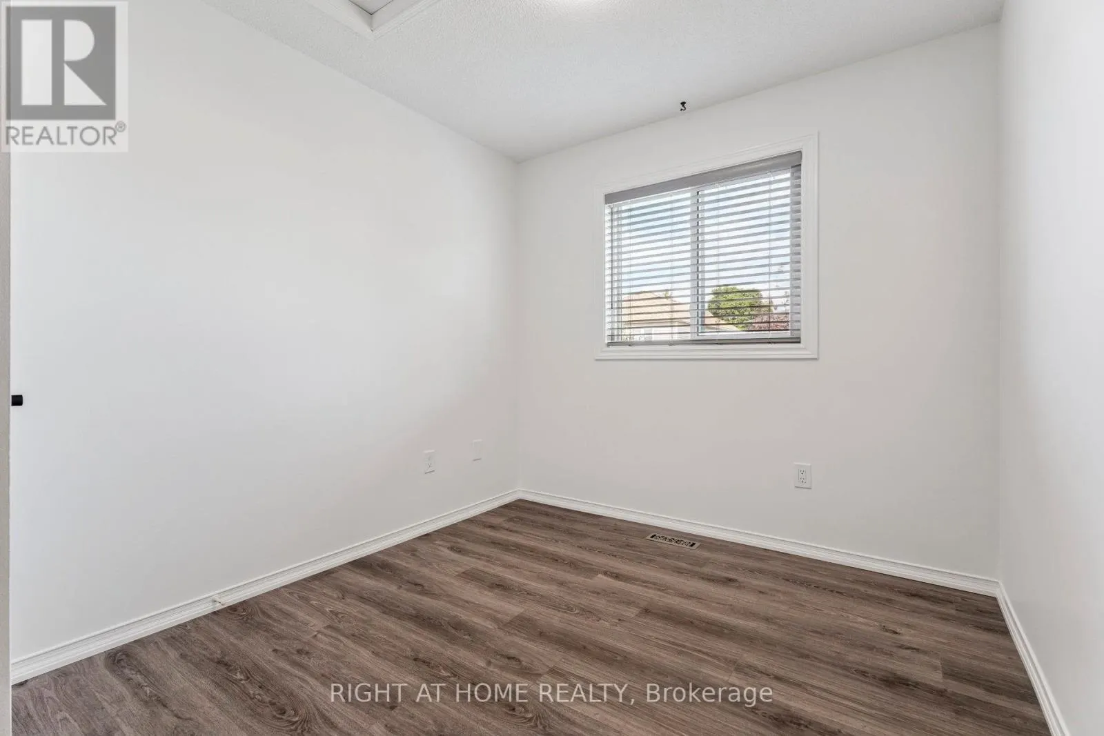 115 LAIDLAW DRIVE