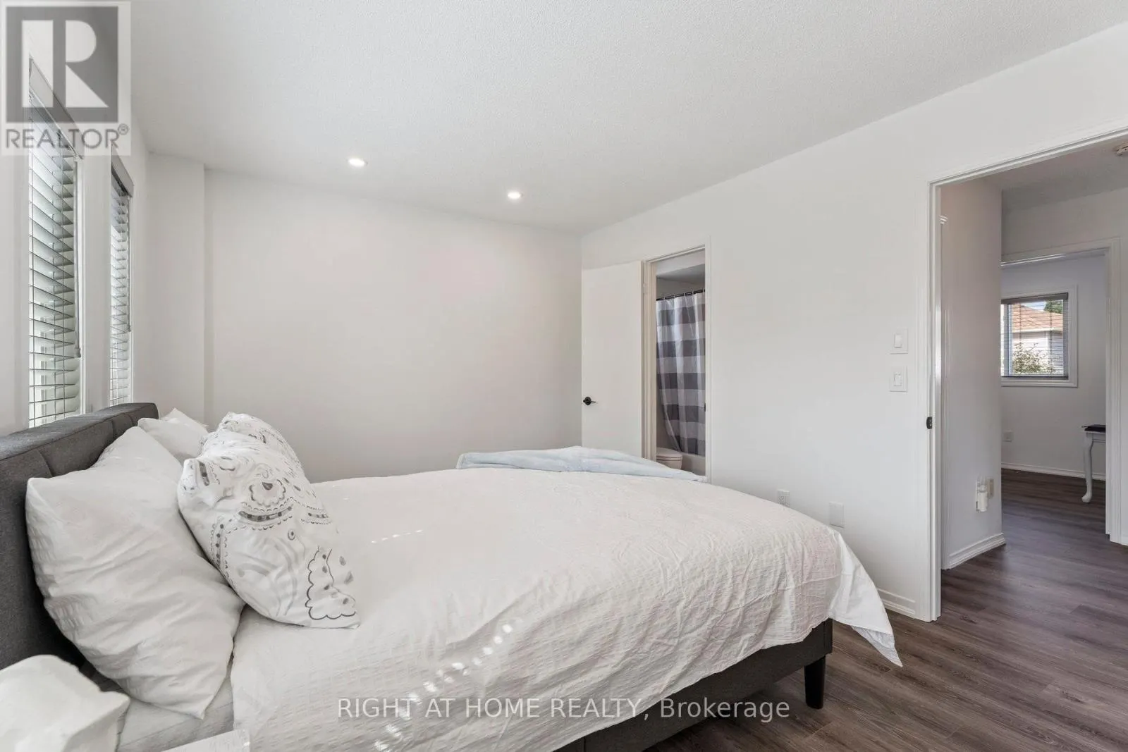 115 LAIDLAW DRIVE