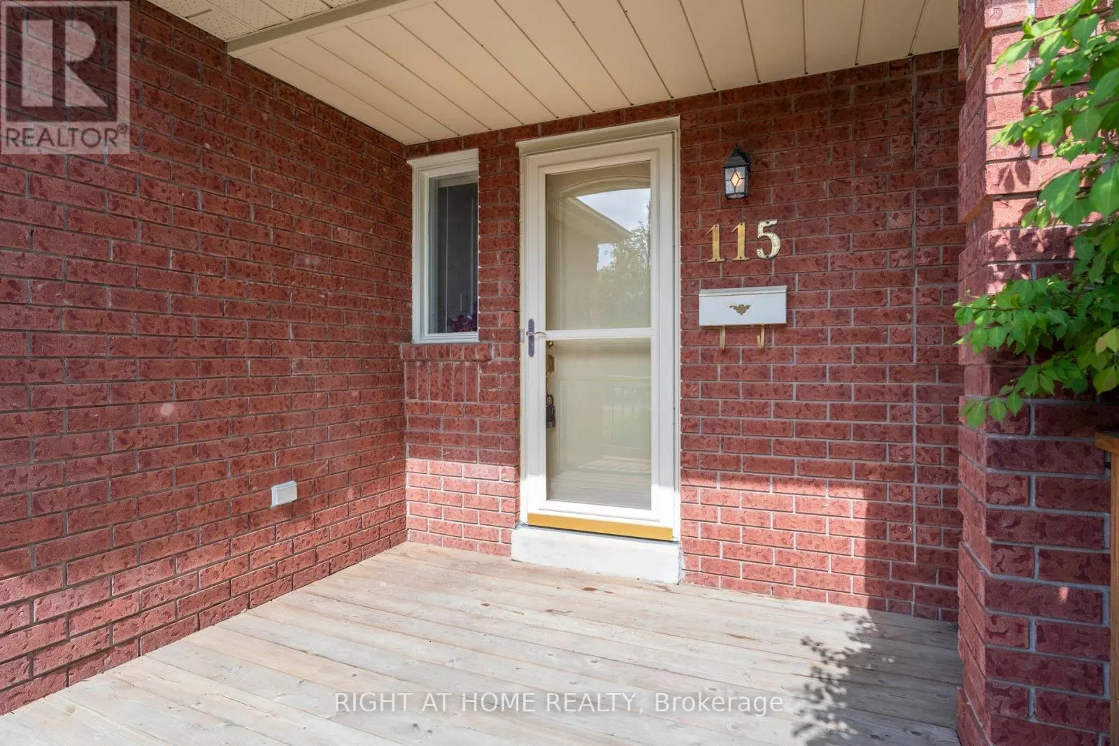 115 LAIDLAW DRIVE